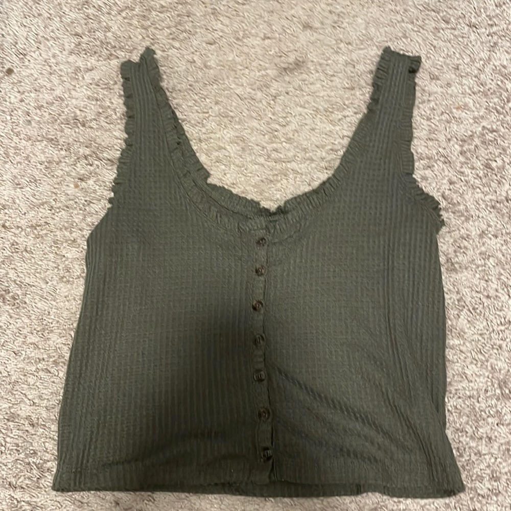 cropped tank top